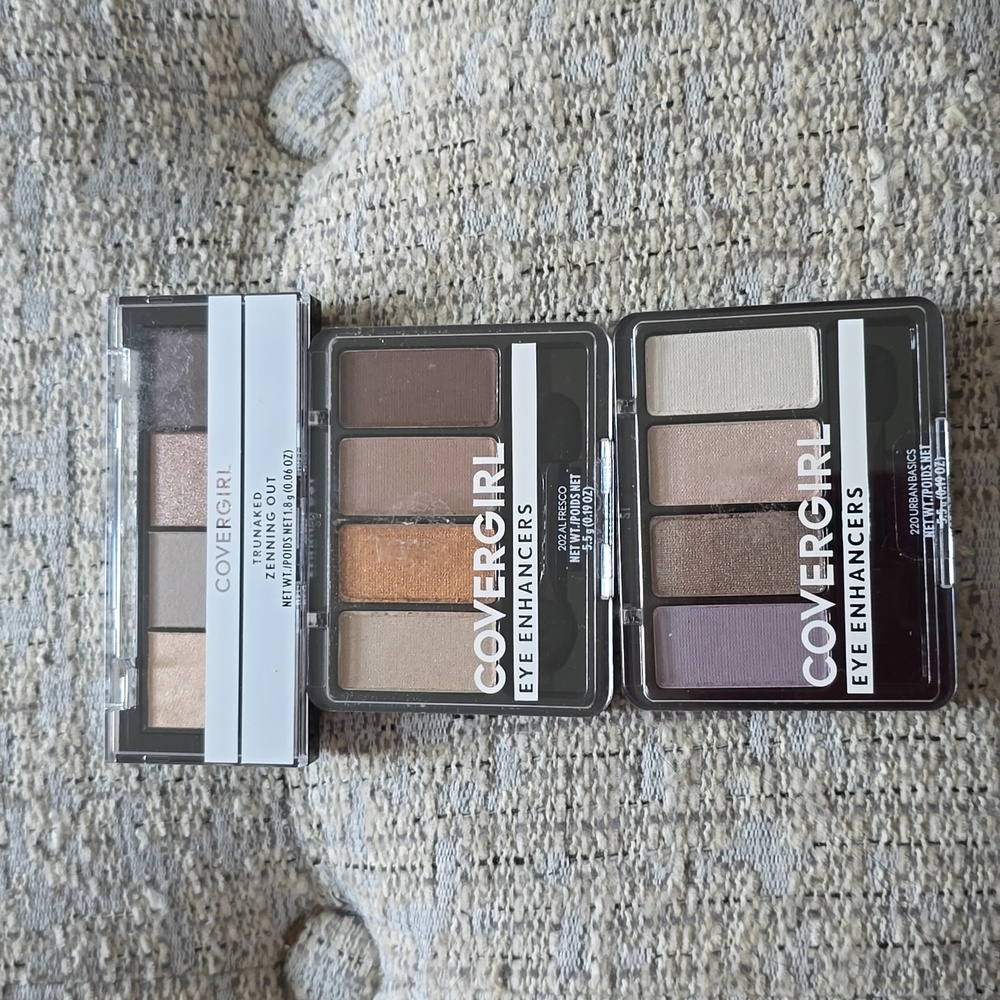 COVERGIRL BRAND WOMEN'S EYESHADOW PALETTES BUNDLE OF 3
